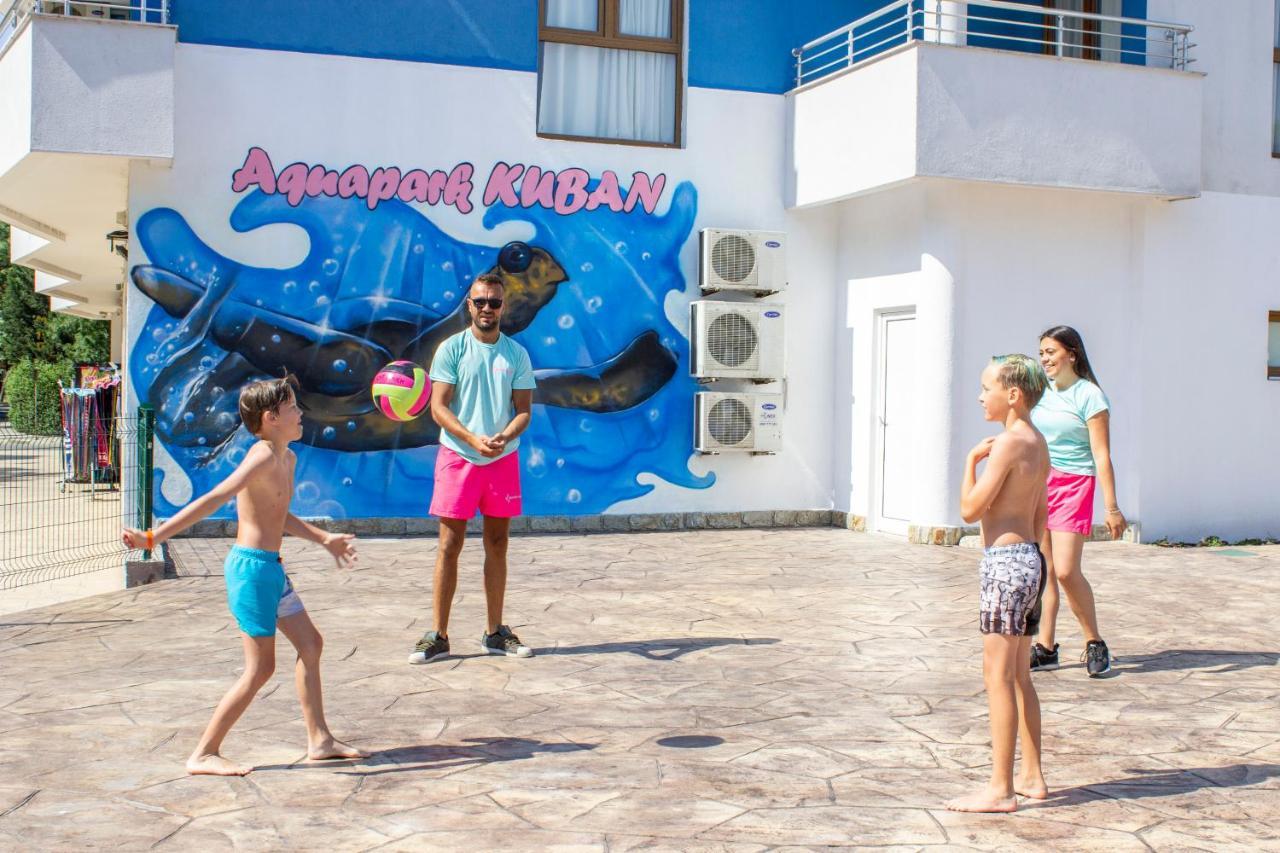 Kuban Resort & Aquapark Sunny Beach Exterior foto